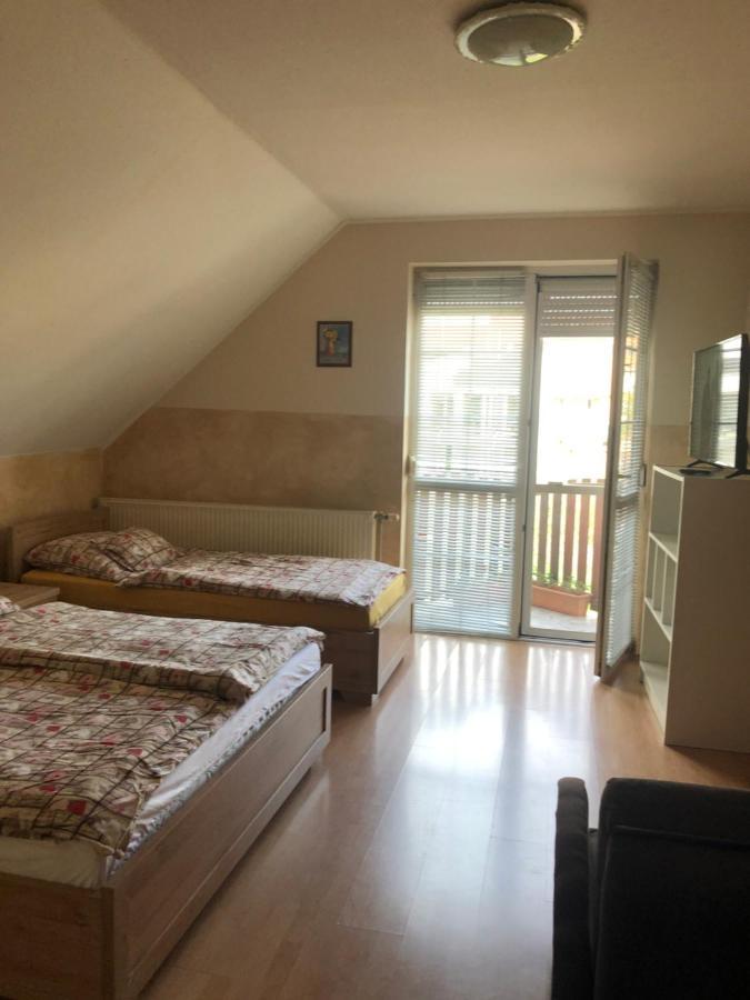 Imre Apartman Hajdúszoboszló Dış mekan fotoğraf